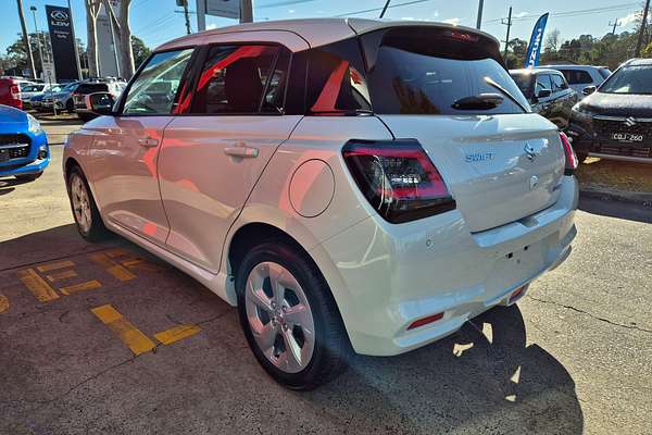 2024 Suzuki Swift Hybrid Plus UZ