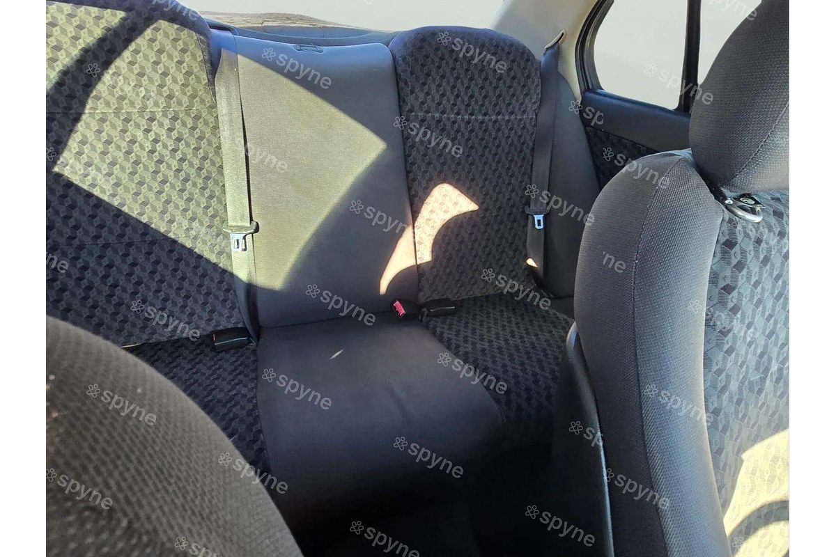 2002 Holden Commodore Executive VY