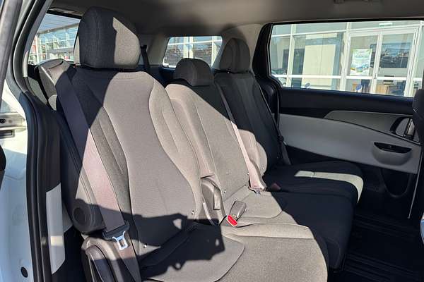 2022 Kia Carnival S KA4