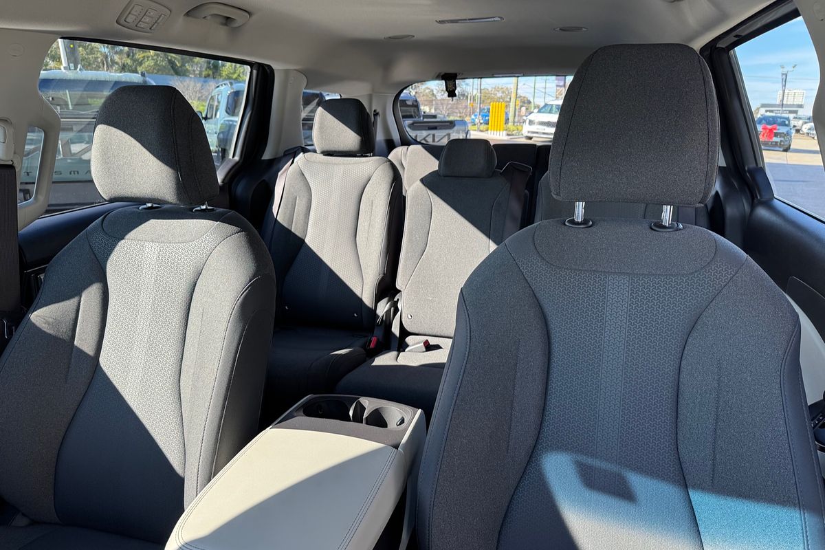 2022 Kia Carnival S KA4