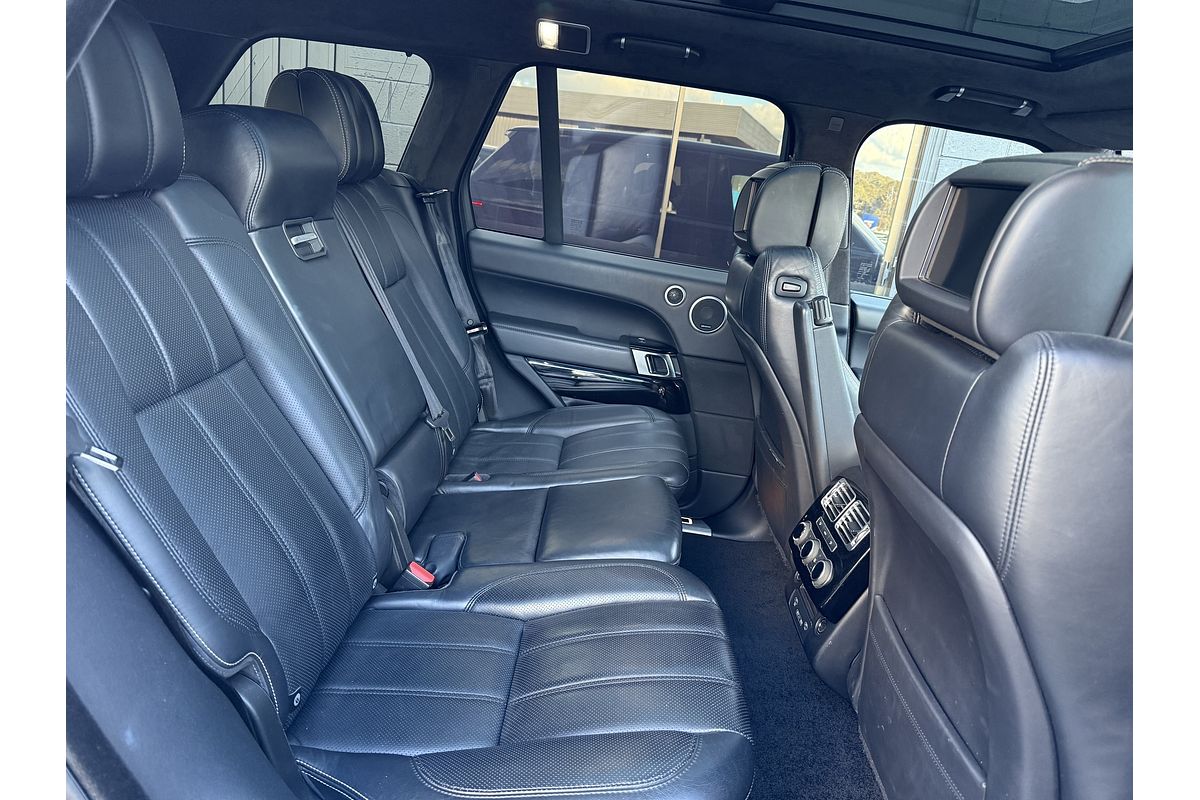 2017 Land Rover Range Rover SDV8 Vogue SE L405