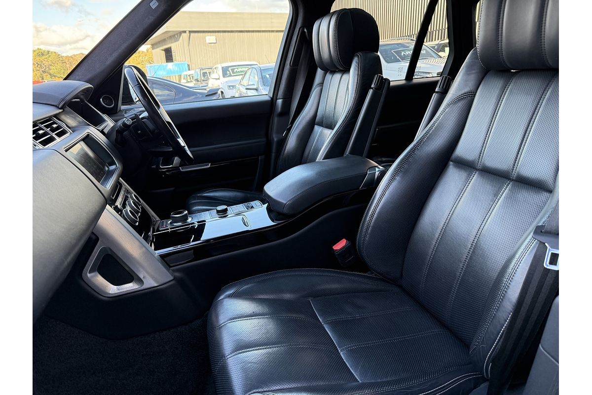 2017 Land Rover Range Rover SDV8 Vogue SE L405