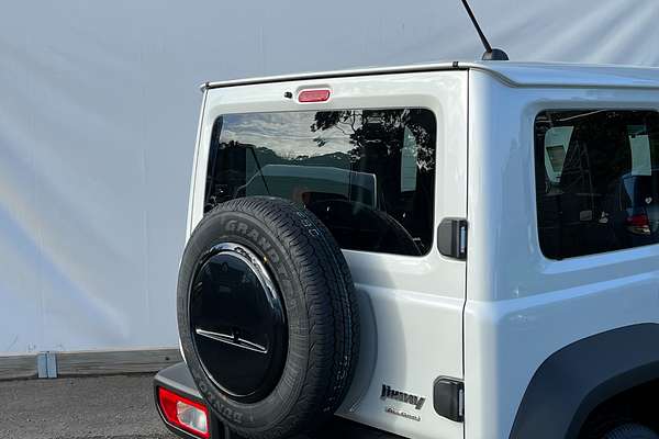 2025 Suzuki Jimny GLX GJ
