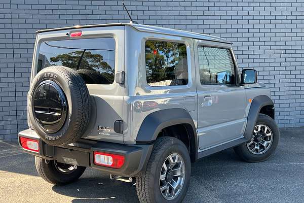 2025 Suzuki Jimny GLX GJ
