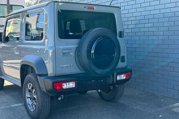 2025 Suzuki Jimny GLX GJ