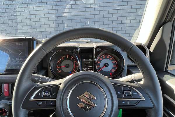 2025 Suzuki Jimny GLX GJ