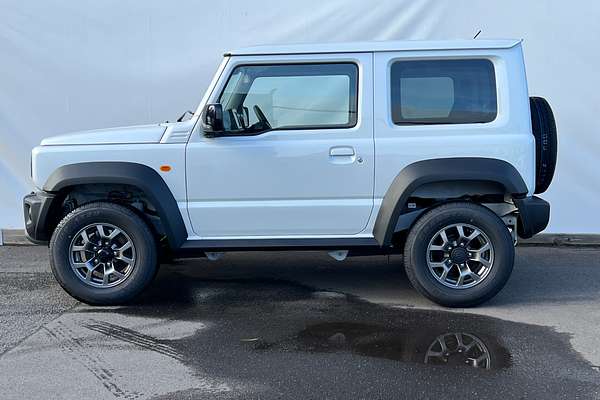 2025 Suzuki Jimny GLX GJ