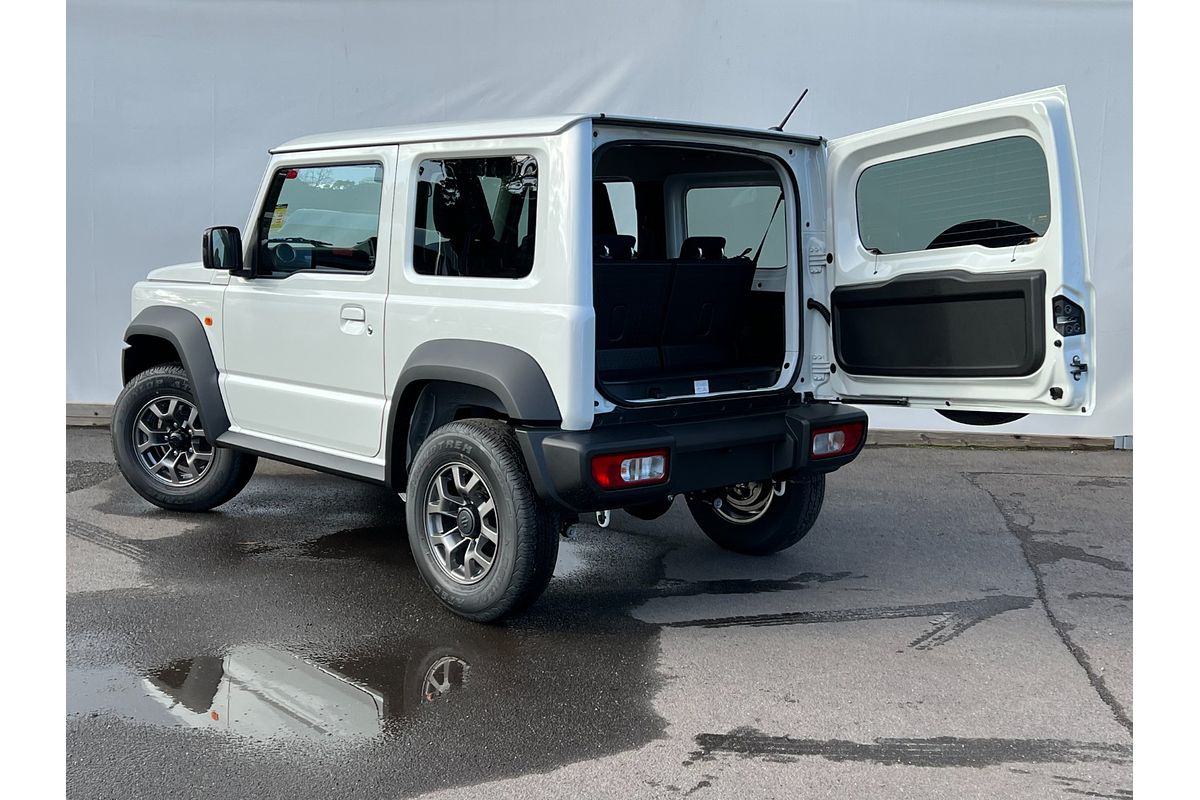 2025 Suzuki Jimny GLX GJ