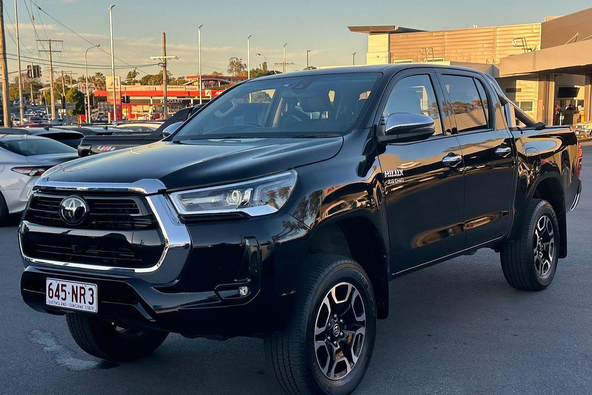 2023 Toyota Hilux SR5 GUN126R 4X4