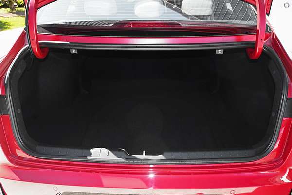 2025 Kia K4 GT-Line CL4m