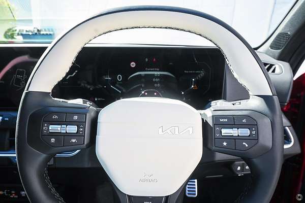 2025 Kia K4 GT-Line CL4m