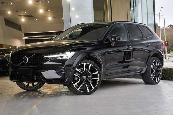 2022 Volvo XC60 Recharge Ultimate T8 Plug-In Hybrid