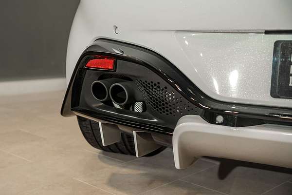 2022 Aston Martin Vantage
