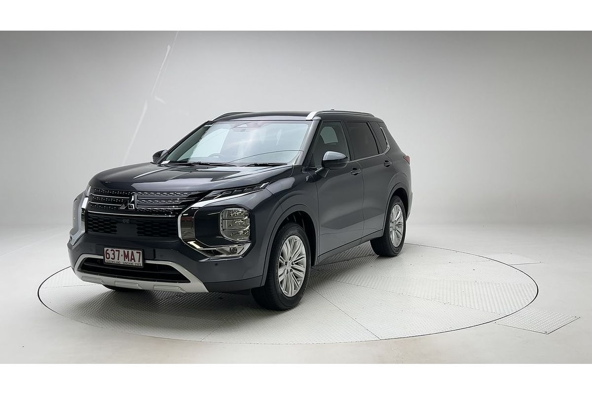 2024 Mitsubishi Outlander LS ZM