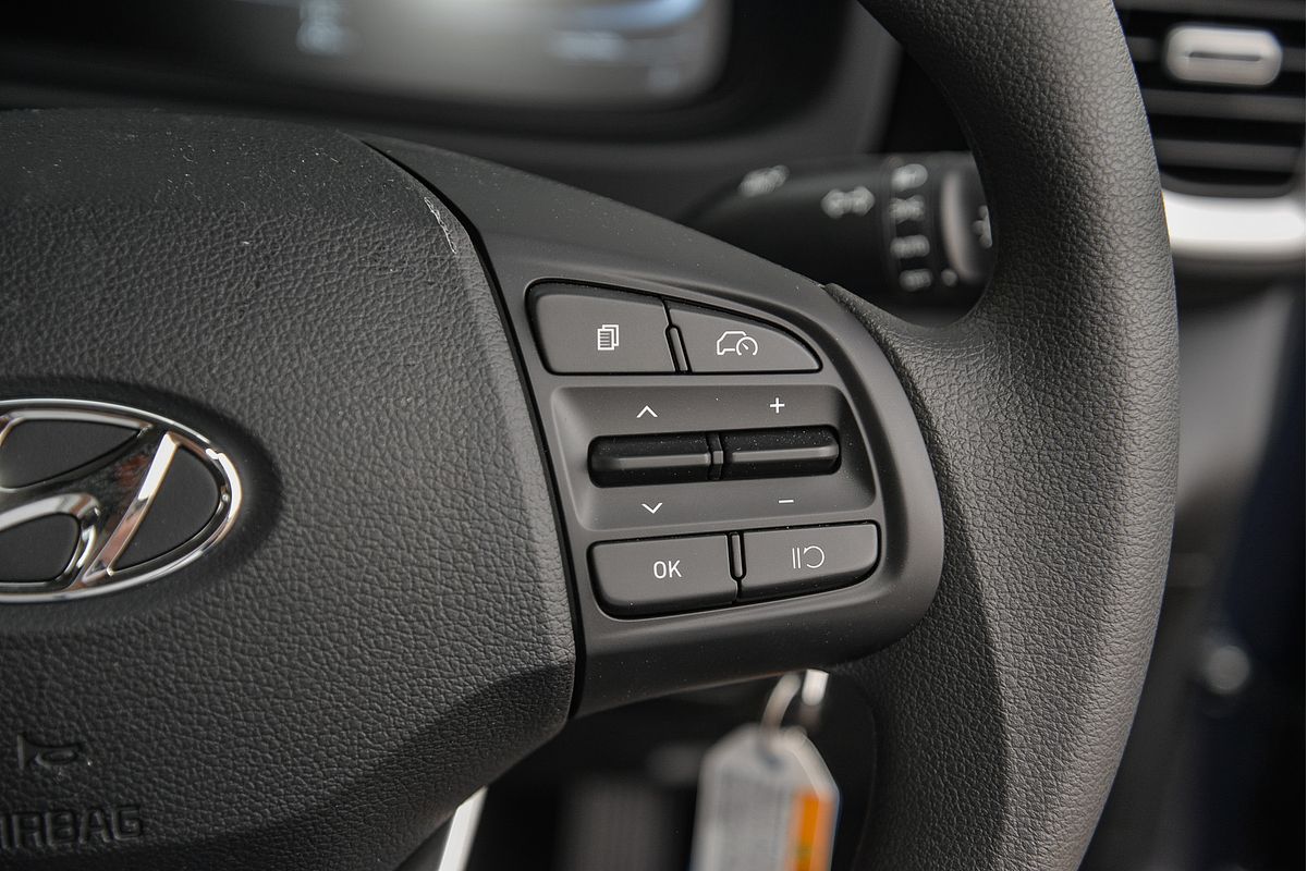 2025 Hyundai Venue Active QX.V5