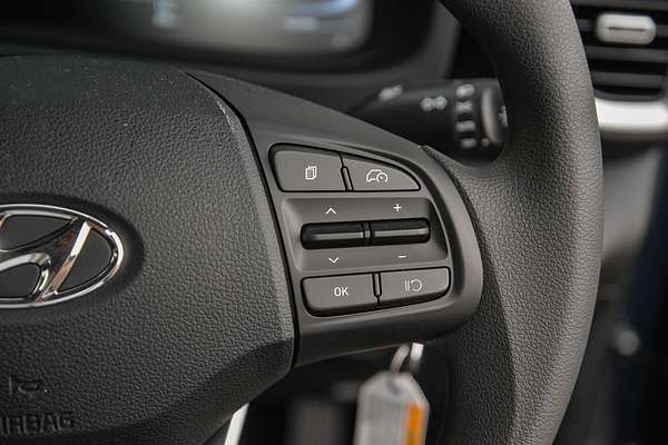 2025 Hyundai Venue Active QX.V5