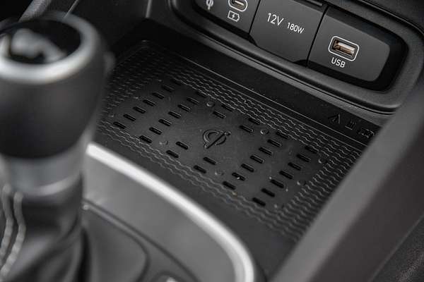 2025 Hyundai Venue Active QX.V5