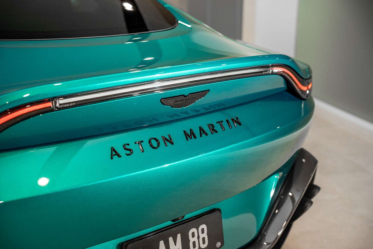 2024 Aston Martin Vantage