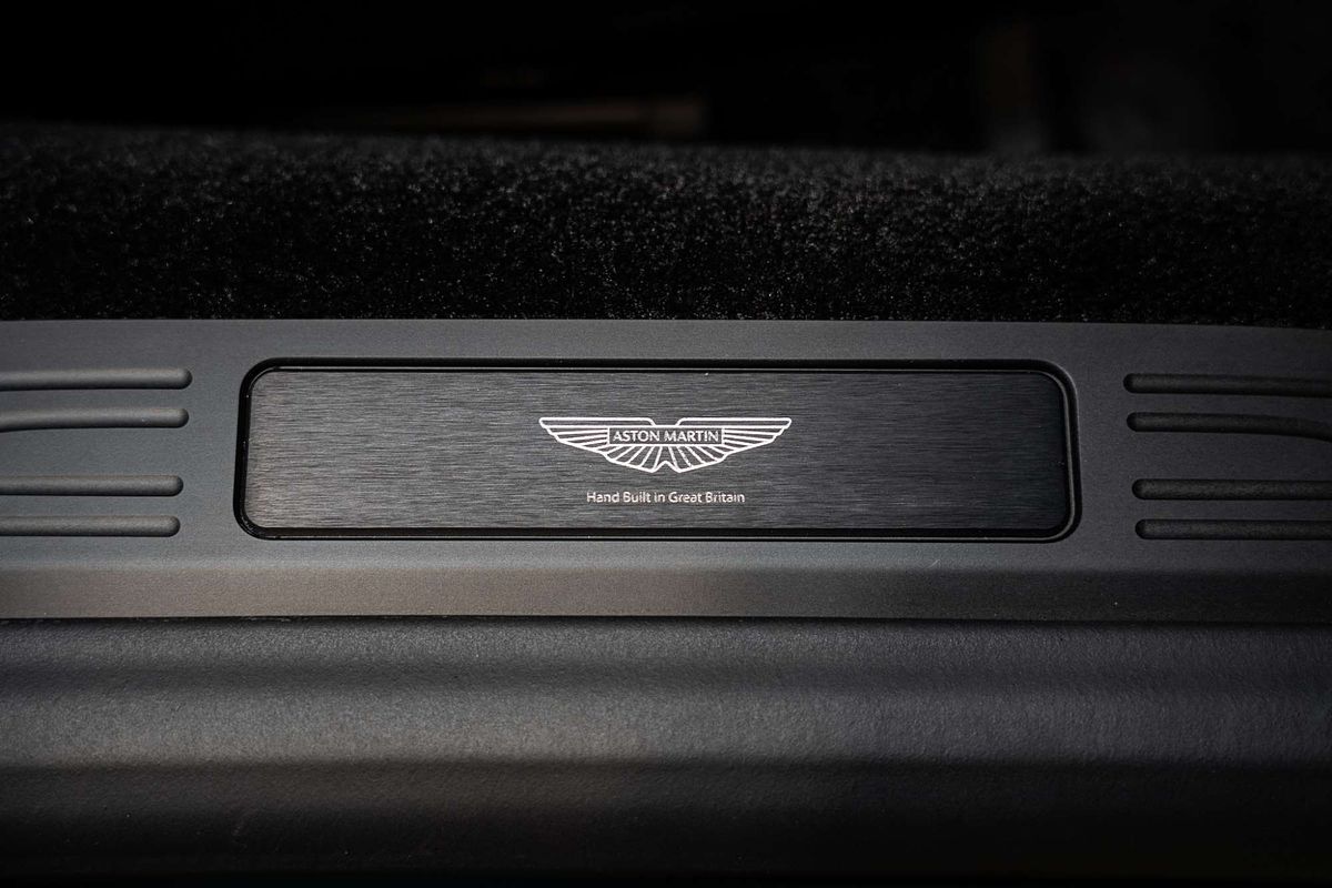 2024 Aston Martin Vantage