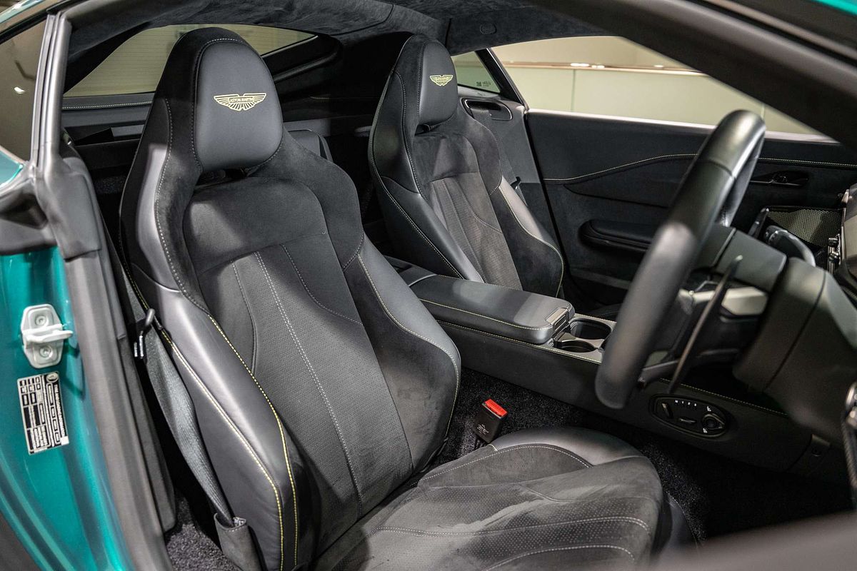 2024 Aston Martin Vantage