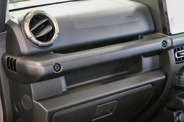 2025 Suzuki Jimny GLX GJ