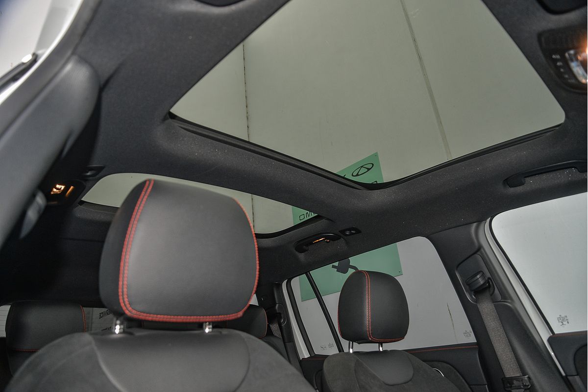2023 Mercedes-Benz EQB EQB350 X243