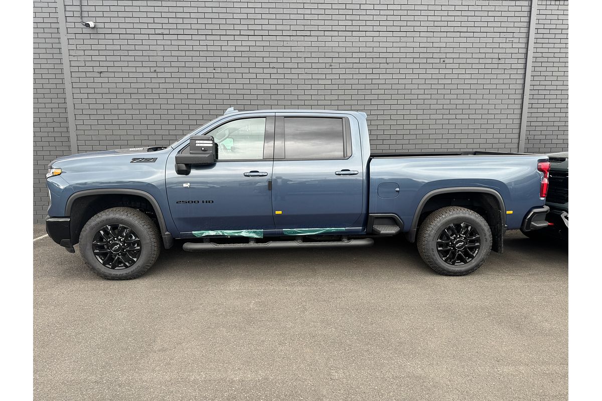2025 Chevrolet Silverado HD LTZ Premium W/Tech Pack T1 4X4