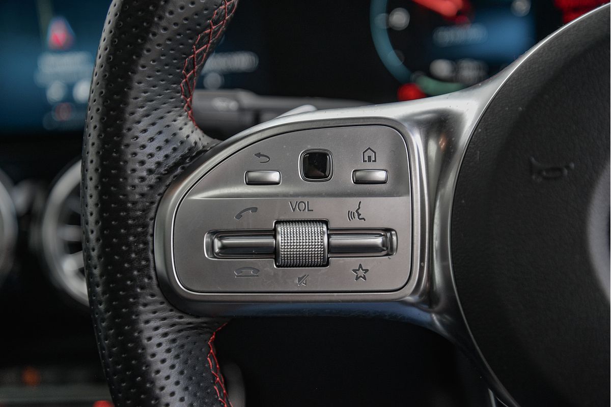 2023 Mercedes-Benz EQB EQB350 X243