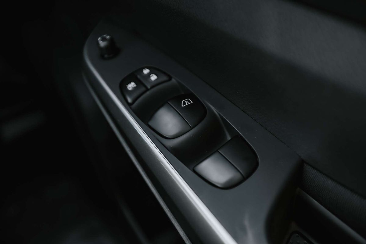 2025 Nissan Navara SL D23 4X4