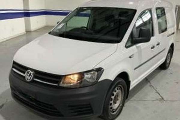 2020 Volkswagen CADDY TSI220 2KN