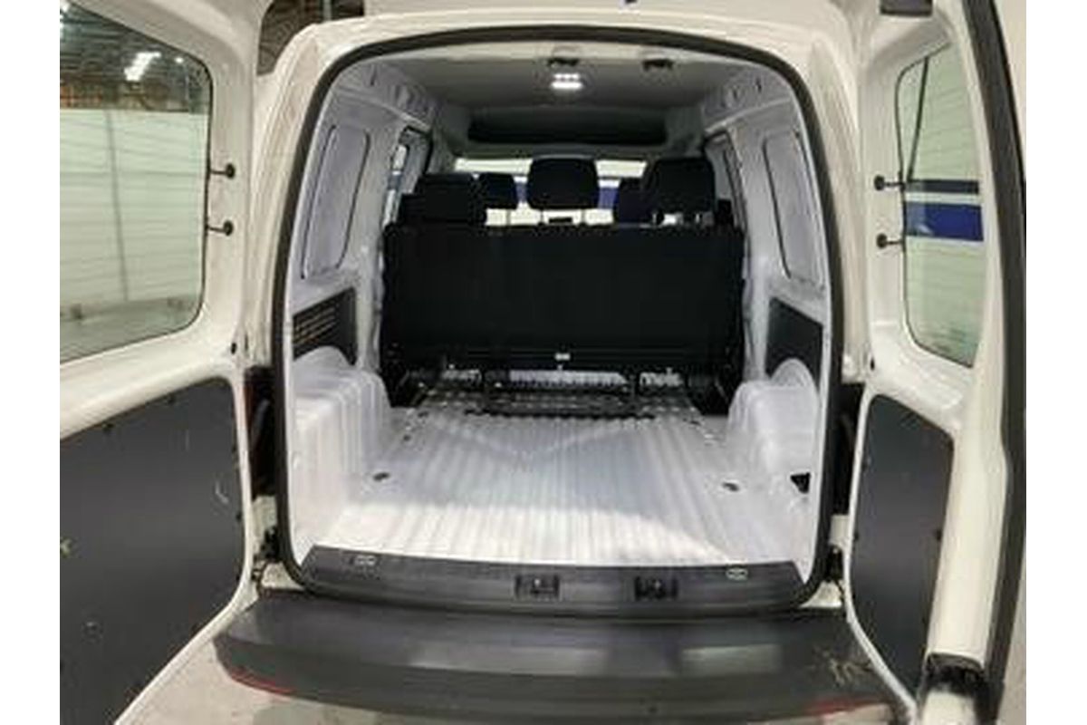 2020 Volkswagen CADDY TSI220 2KN