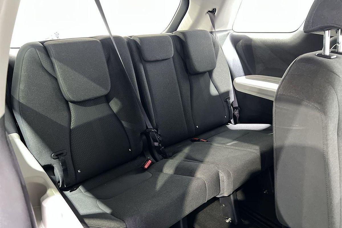 2022 Kia Carnival S KA4