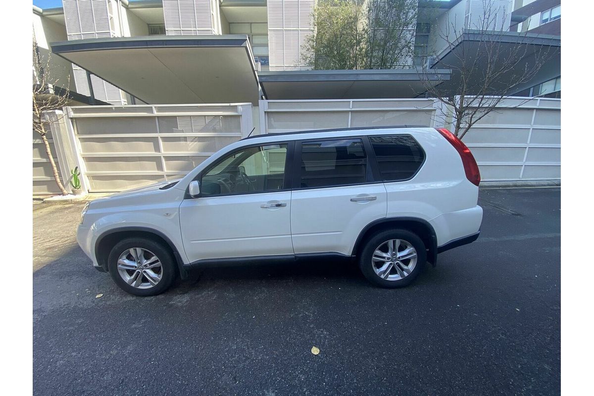 2013 Nissan X-TRAIL ST-L T31