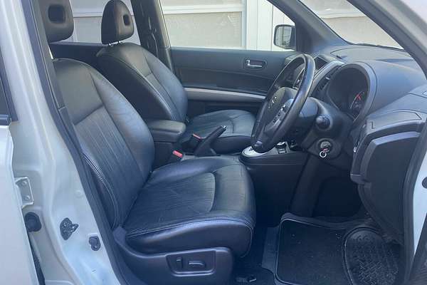 2013 Nissan X-TRAIL ST-L T31