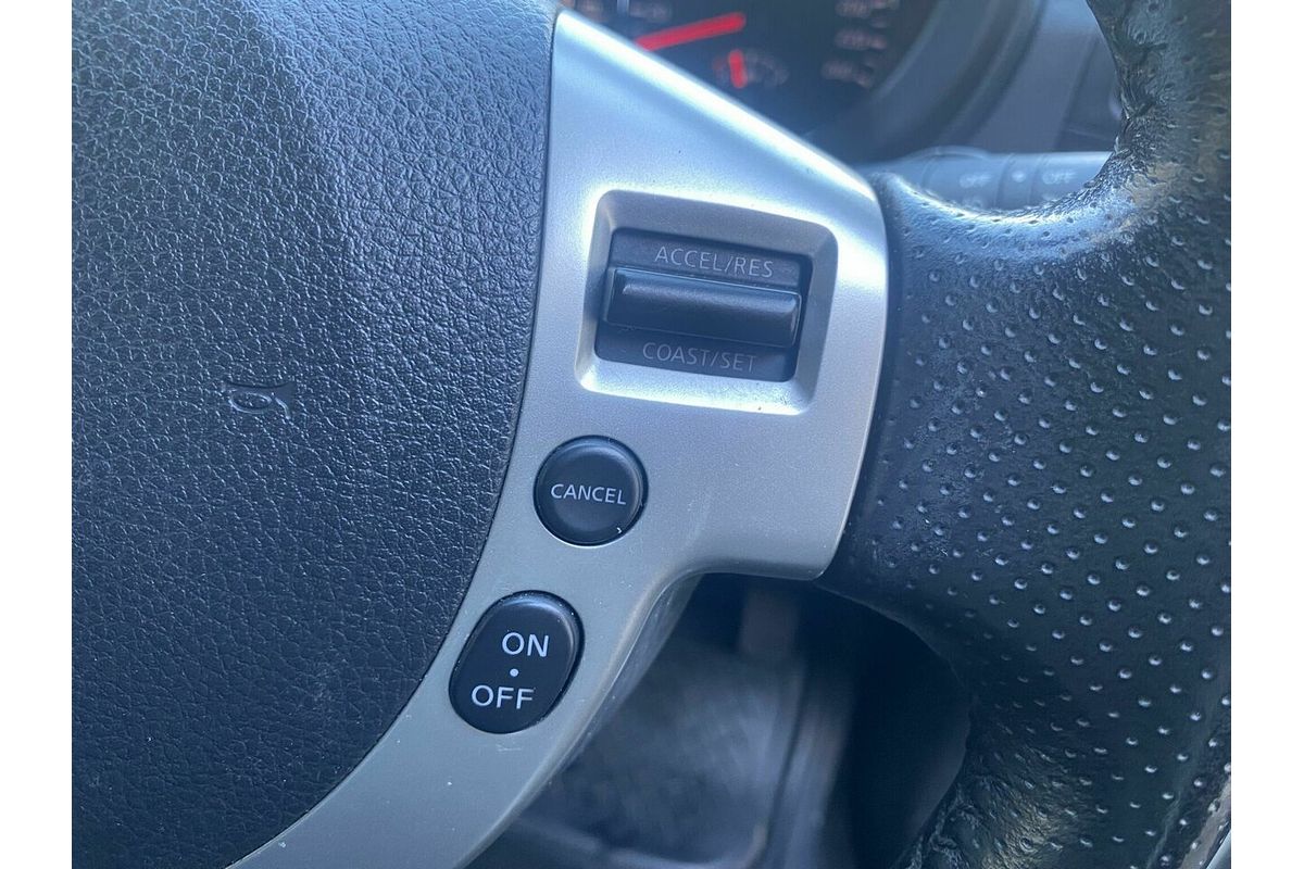 2013 Nissan X-TRAIL ST-L T31
