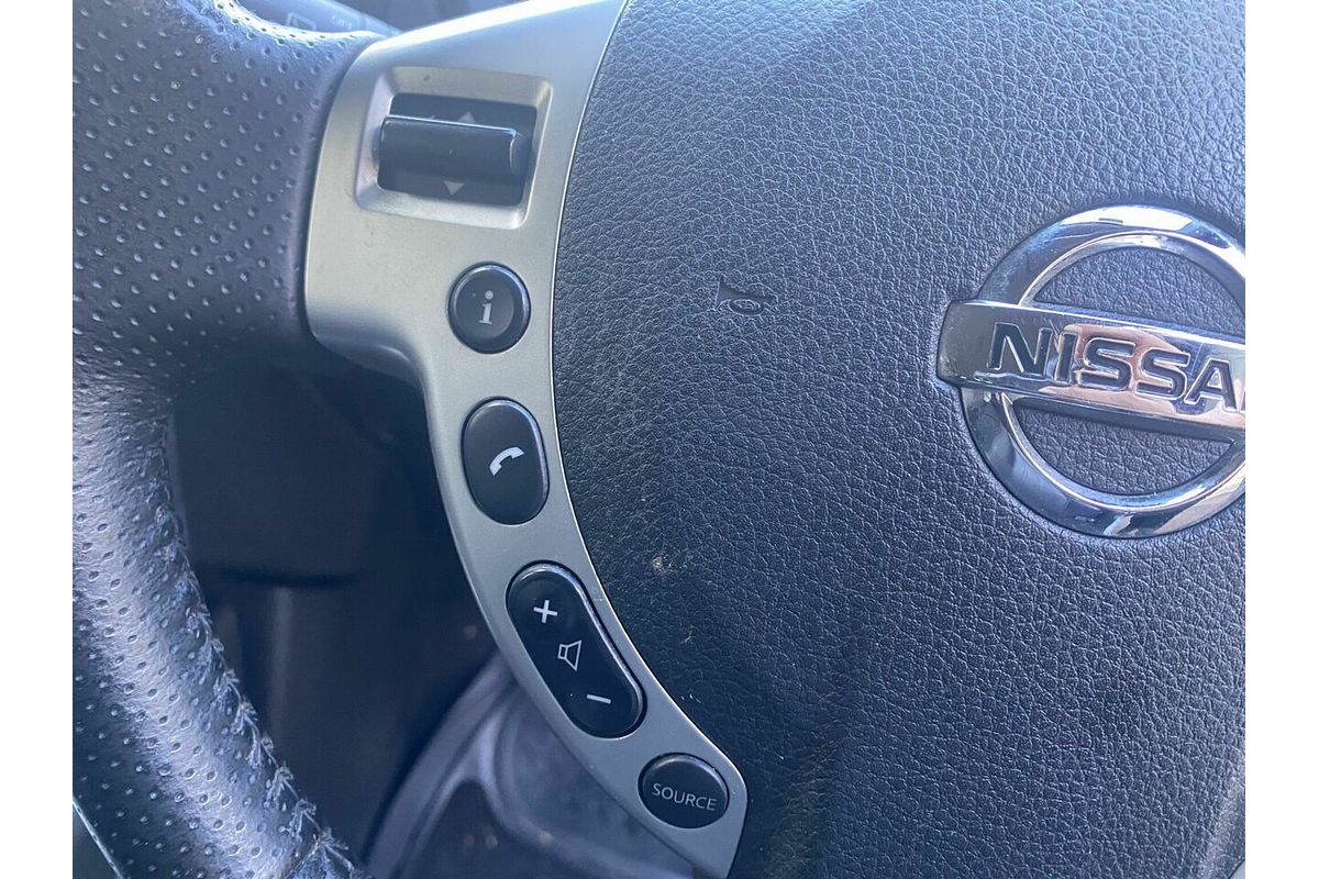 2013 Nissan X-TRAIL ST-L T31