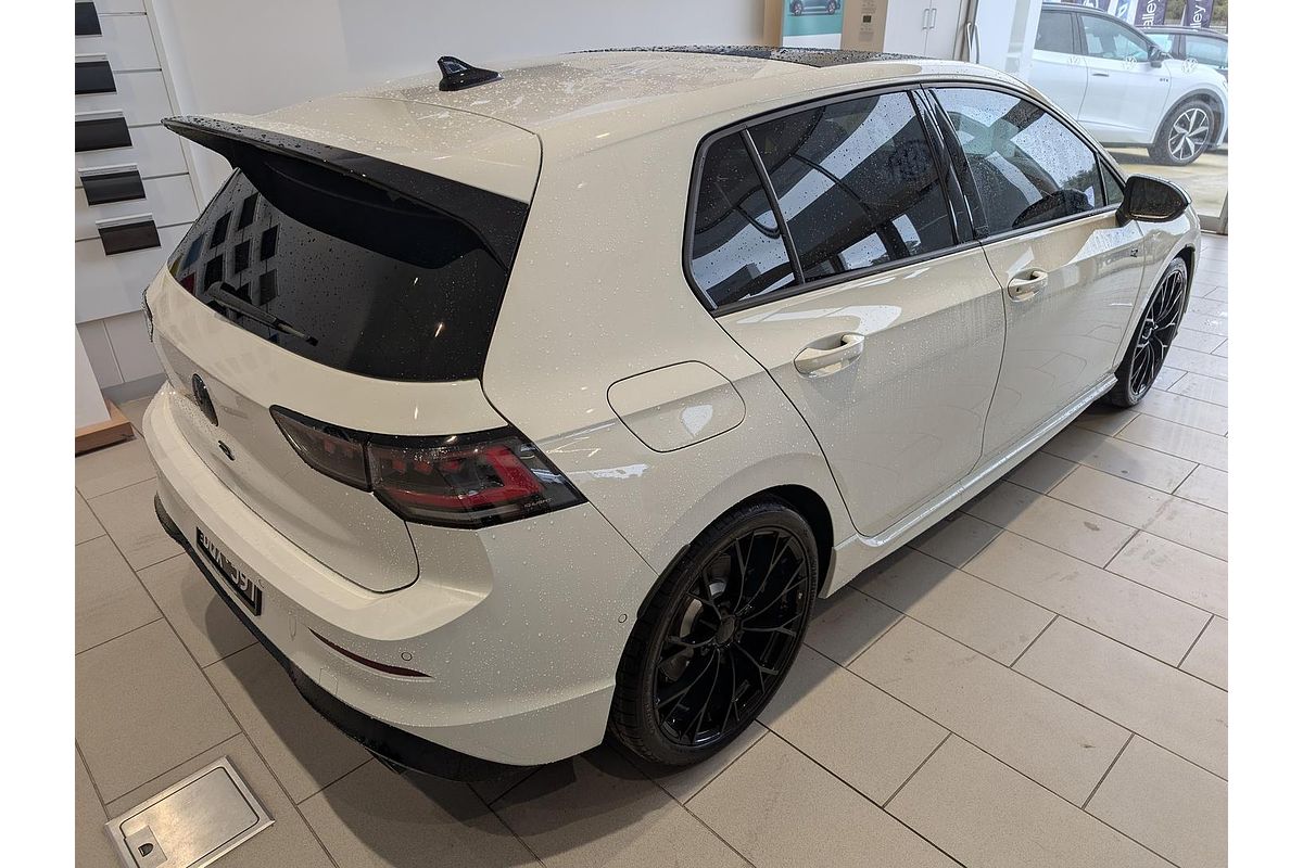 2025 Volkswagen Golf R Black Edition 8.5