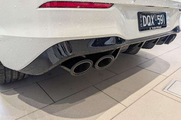 2025 Volkswagen Golf R Black Edition 8.5