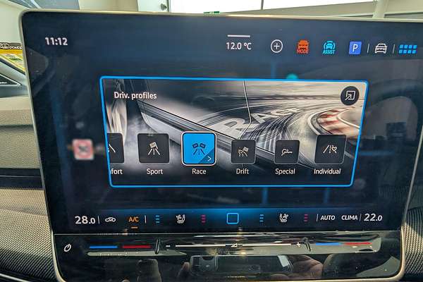 2025 Volkswagen Golf R Black Edition 8.5