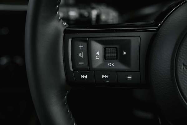 2025 Nissan QASHQAI N-DESIGN e-POWER J12