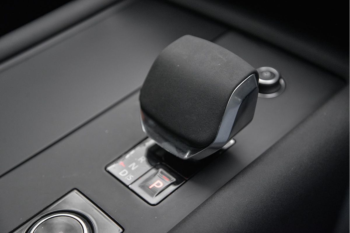2021 Land Rover Discovery P360 R-Dynamic HSE Series 5