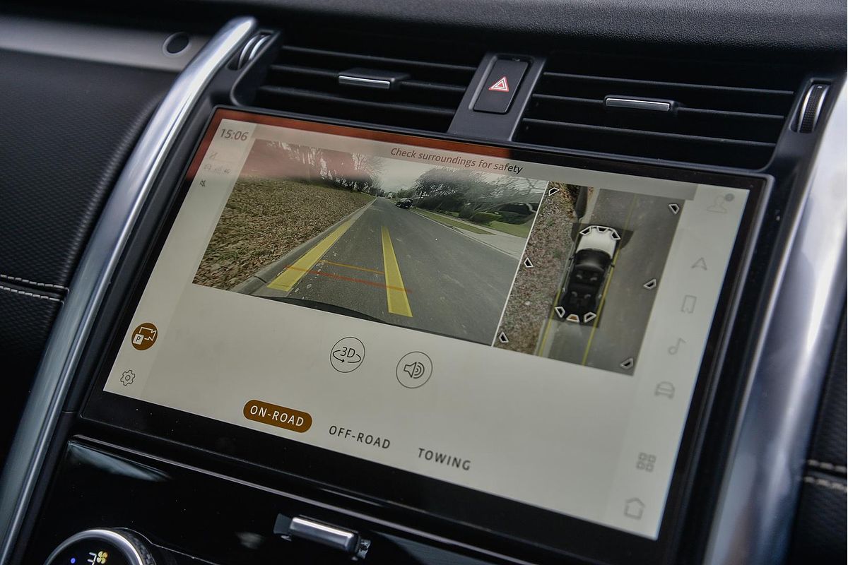 2021 Land Rover Discovery P360 R-Dynamic HSE Series 5