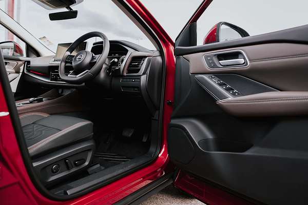 2025 Nissan QASHQAI Ti e-POWER J12