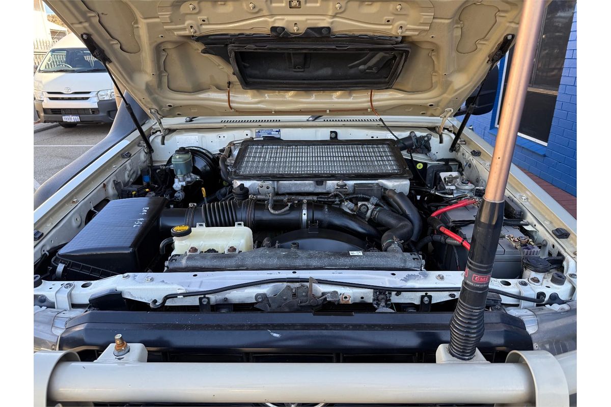2010 Toyota Landcruiser Workmate VDJ79R 4X4