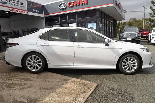 2024 Toyota Camry Ascent AXVH70R