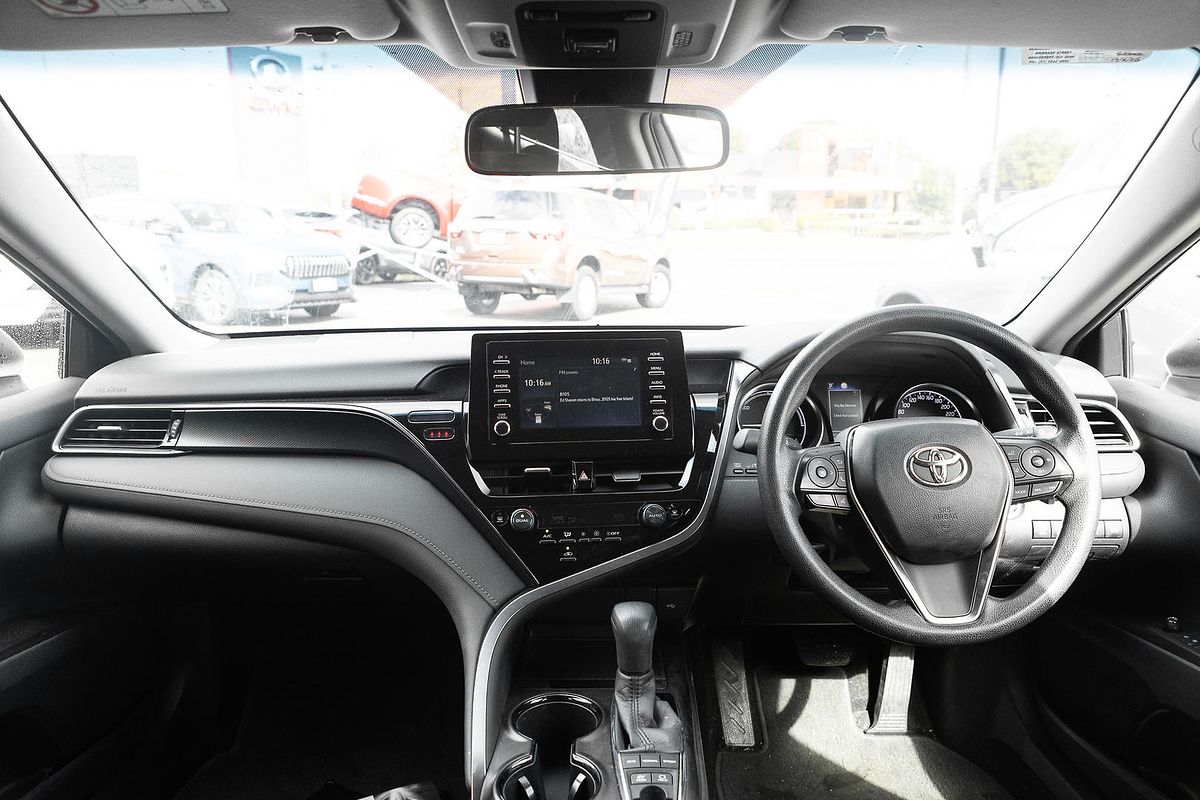 2024 Toyota Camry Ascent AXVH70R