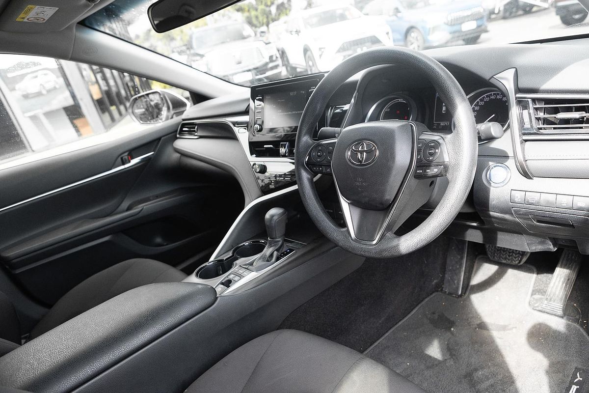 2024 Toyota Camry Ascent AXVH70R