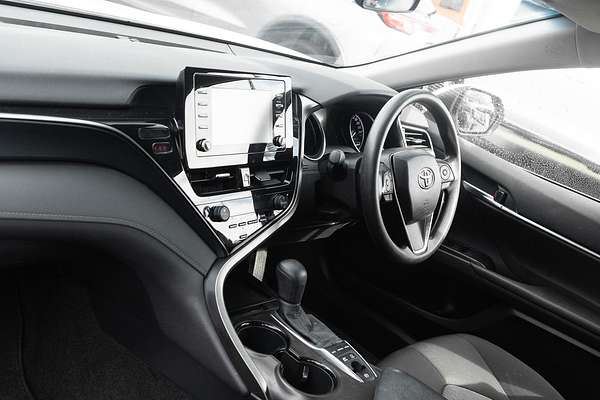 2024 Toyota Camry Ascent AXVH70R