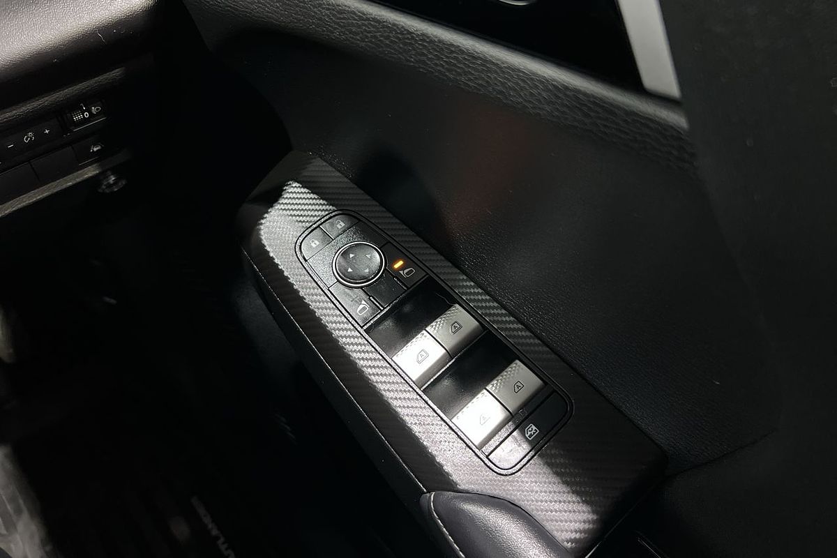 2022 Mitsubishi Outlander ES ZM