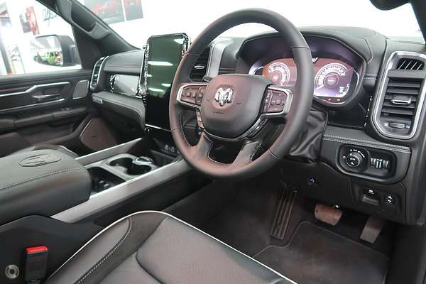2025 RAM 1500 Laramie Sport Hurricane SO RamBox DT 4X4 SWB